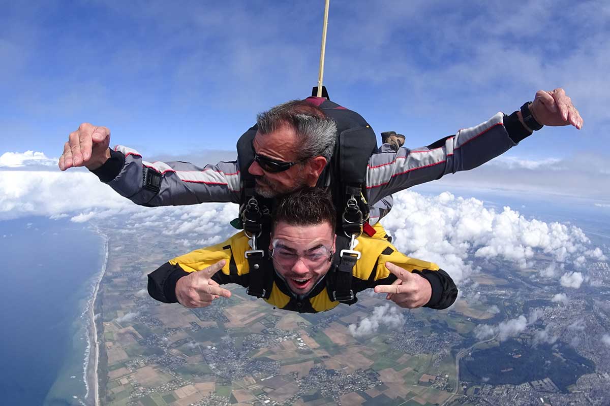 Plutôt tranquille ou rock and roll ? Adaptez votre saut en parachute
