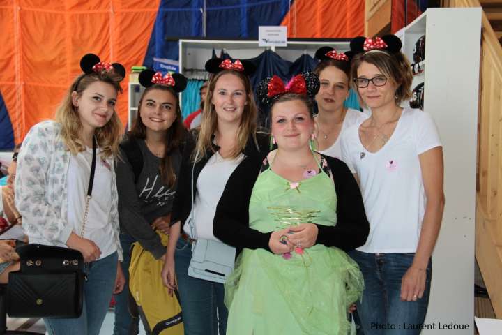 Le saut en parachute pour enterrement de vie de jeune fille exceptionnel