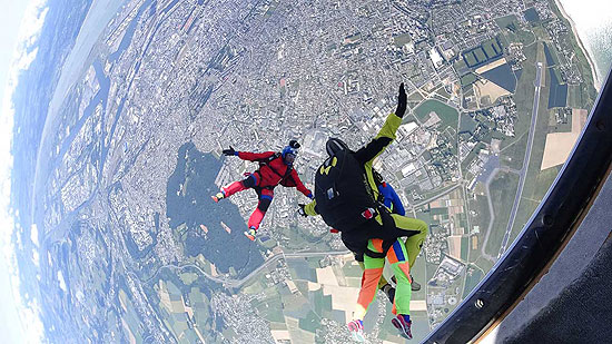 Votre résolution pour janvier 2020 : réserver un saut en parachute !